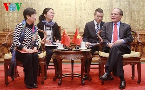 Председатель НС СРВ Нгуен Шинь Хунг встретился с председателем КНОДЗ Ли Сяолинь - ảnh 1